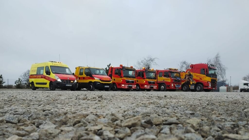 Laweta podczas usługi holowanie Środa Śląska, bezpieczny transport uszkodzonego samochodu